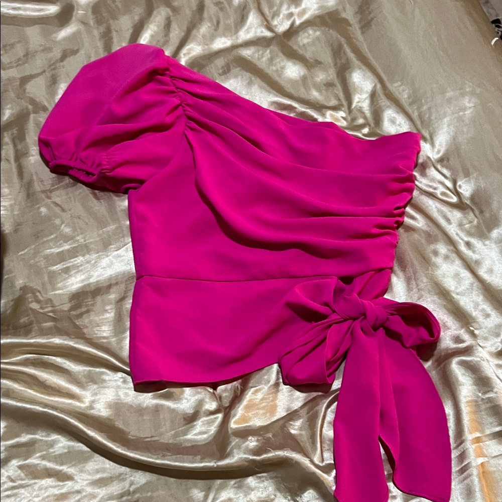 Elegant Pink Off-Shoulder Women's Top